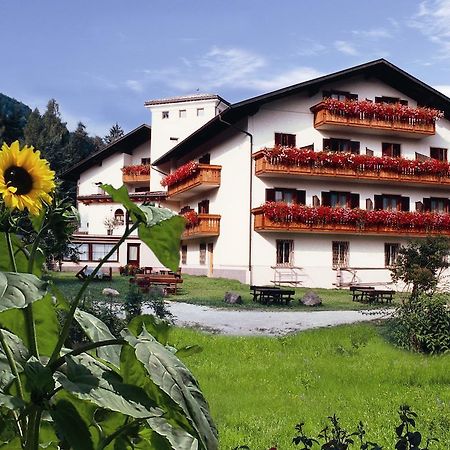 Hotel Brueckenwirt - Al Ponte Montagna Eksteriør bilde
