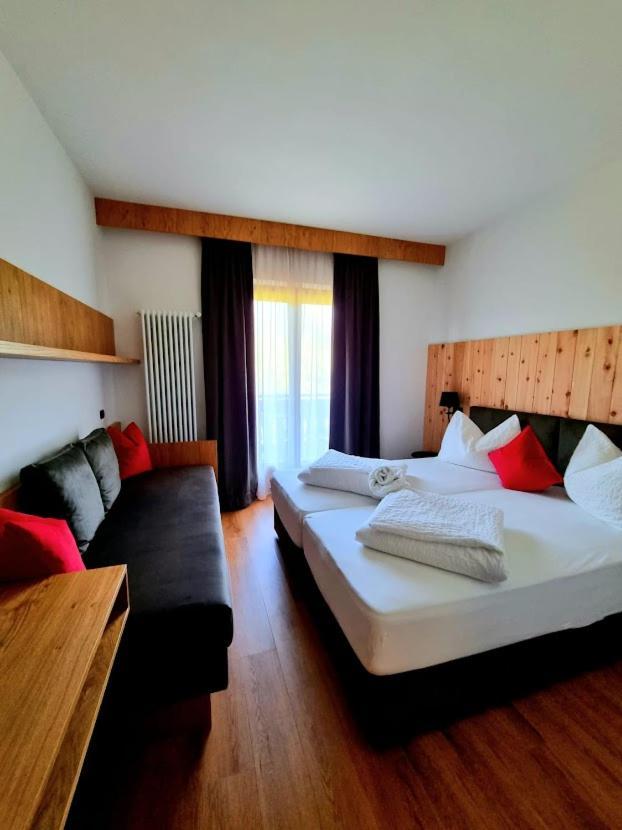 Hotel Brueckenwirt - Al Ponte Montagna Eksteriør bilde